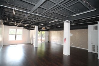 5300 Peachtree Rd, Chamblee, GA à louer Photo intérieure– Image 2 sur 20