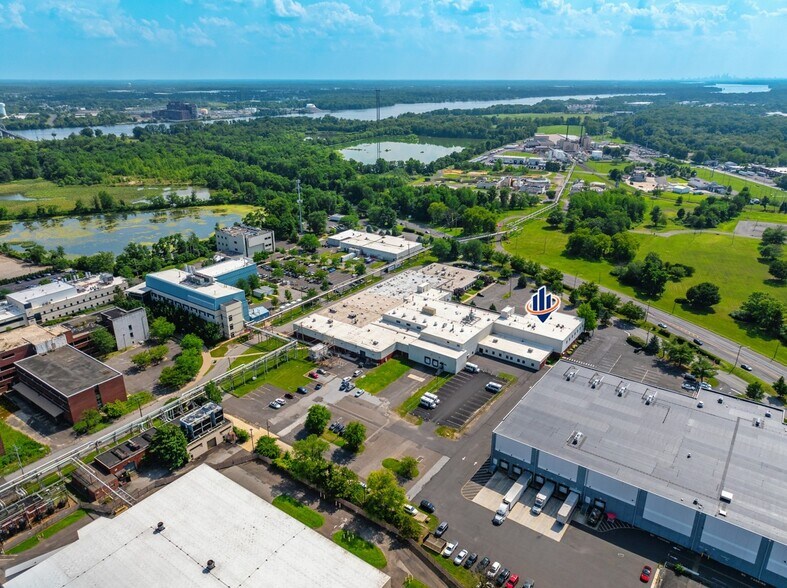 310 George Patterson Blvd, Bristol, PA à louer - Aérien – Image 3 sur 7