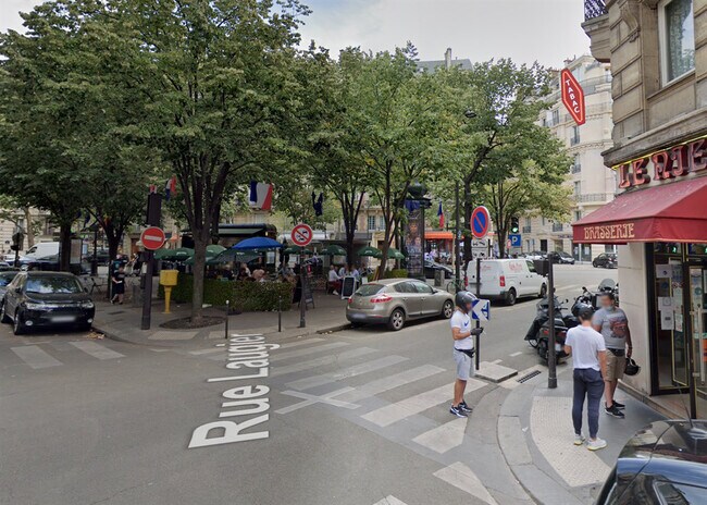Plus de détails pour Local commercial à louer