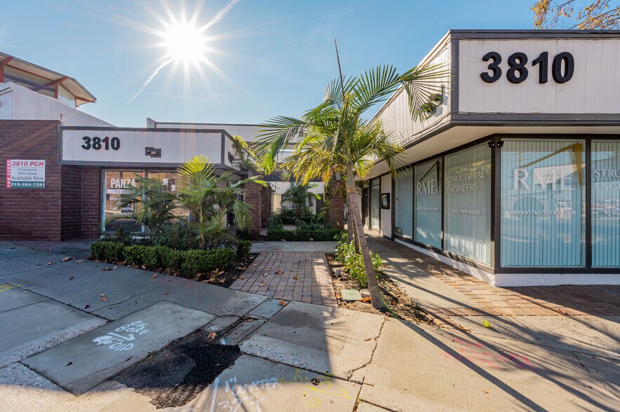 3810 Pacific Coast Hwy, Torrance, CA à louer - Photo de l’immeuble – Image 2 sur 16