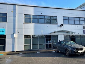Plus de détails pour Stirling Way, Borehamwood - Bureau à louer