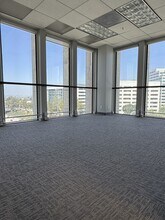 620 N Brand Blvd, Glendale, CA à louer Photo intérieure– Image 2 sur 5