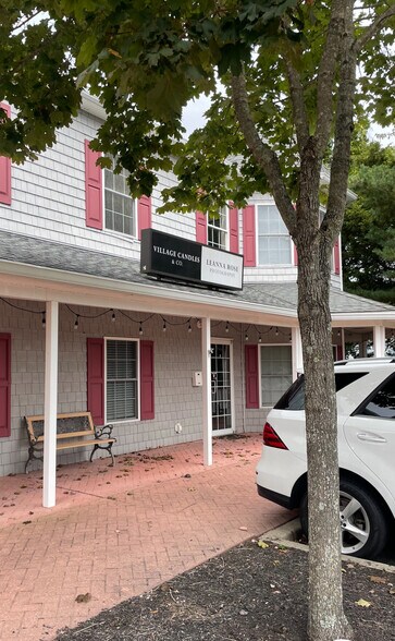 364 N Main St, Manahawkin, NJ à louer - Photo de l’immeuble – Image 2 sur 12