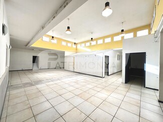 Plus de détails pour Local commercial à vendre