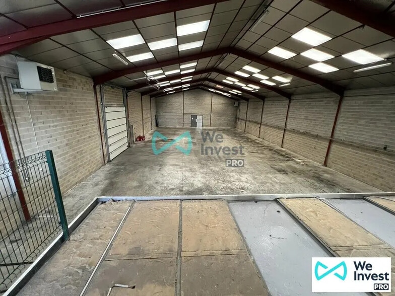 Local d’activités dans Reims à louer - Photo intérieure – Image 3 sur 8