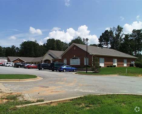 1605 Highway 34, Newnan, GA à louer - Photo de l’immeuble – Image 2 sur 5