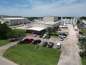 55 Southbelt Industrial Dr, Houston, TX à louer Photo de l’immeuble– Image 2 sur 3
