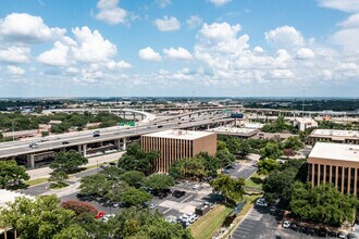7700 Chevy Chase Dr, Austin, TX - Vue aérienne vue de carte - Image1
