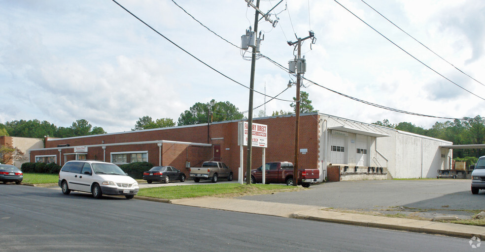 2419 Grenoble Rd, Richmond, VA à louer - Photo de l’immeuble – Image 2 sur 12