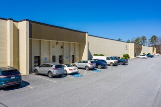 Plus de détails pour 5390 E Ponce de Leon Ave, Stone Mountain, GA - Industriel/Logistique à louer