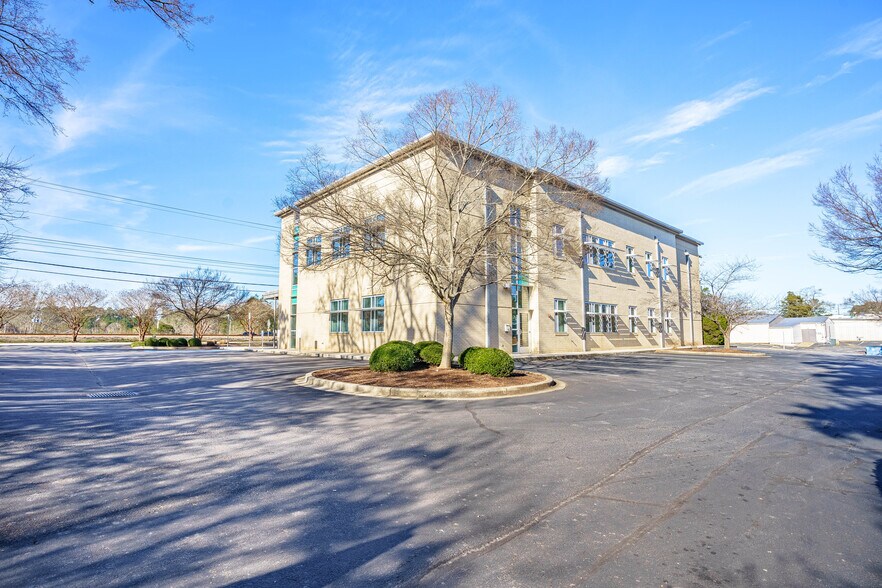 7464 Woodrow St, Irmo, SC à vendre - Photo de l’immeuble – Image 3 sur 4