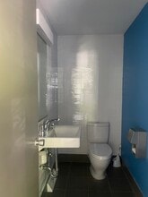 3951 N Meridian St, Indianapolis, IN à louer Photo intérieure– Image 2 sur 9
