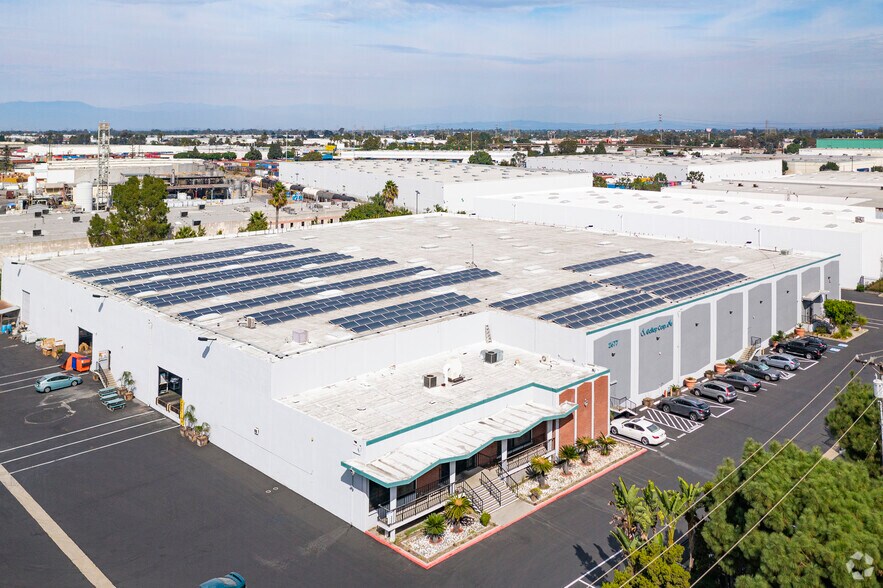 2677-2679 E El Presidio St, Long Beach, CA à louer - Aérien – Image 2 sur 7