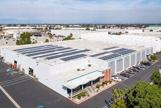 Plus de détails pour 2677-2679 E El Presidio St, Long Beach, CA - Industriel/Logistique à louer