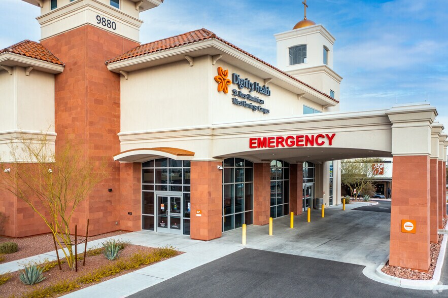 9880 W Flamingo Rd, Las Vegas, NV à louer - Photo de l’immeuble – Image 3 sur 5