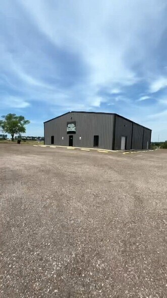 22339 Rockwell Ave, Blanchard, OK à vendre - Vidéo sur l’annonce professionnelle – Image 2 sur 22