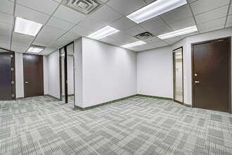 90 Adelaide St W, Toronto, ON à louer Photo intérieure– Image 1 sur 3