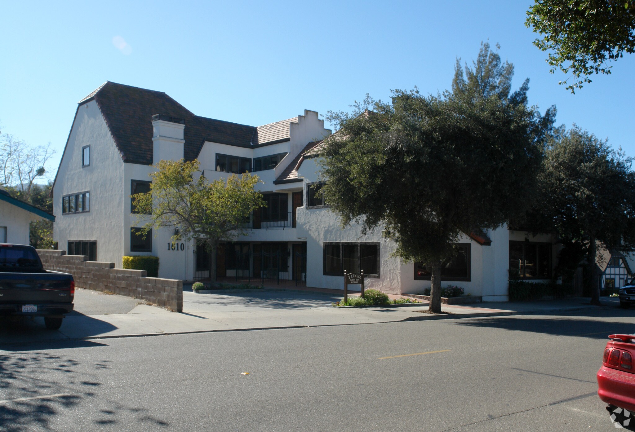 1610 Oak St, Solvang, CA à louer Photo principale– Image 1 sur 26