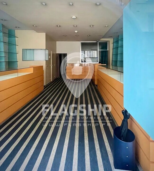 Plus de détails pour Local commercial à louer