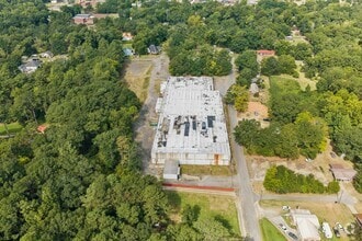 300 N Newton Ave, Newton, MS - Vue aérienne  vue de carte - Image1