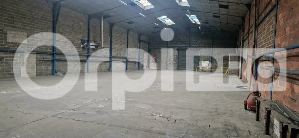 Local d'activités dans Beauvais à vendre Photo de l’immeuble– Image 1 sur 3