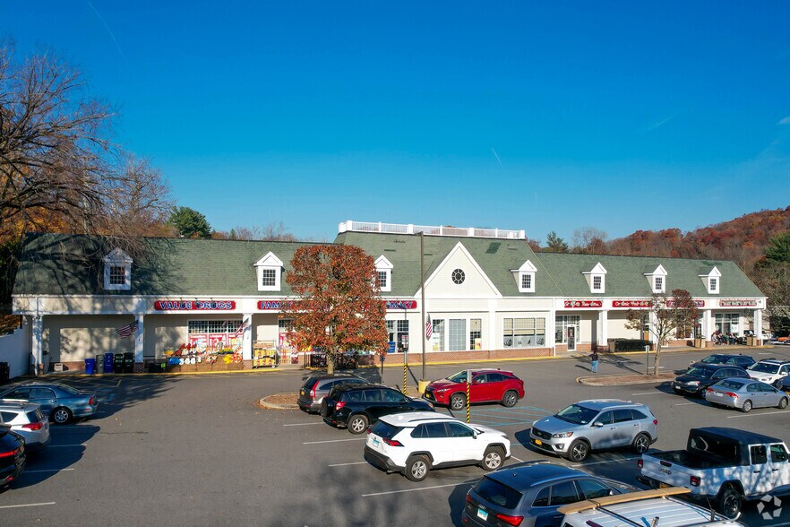 89 N State Rd, Briarcliff Manor, NY à louer - Photo de l’immeuble – Image 3 sur 4