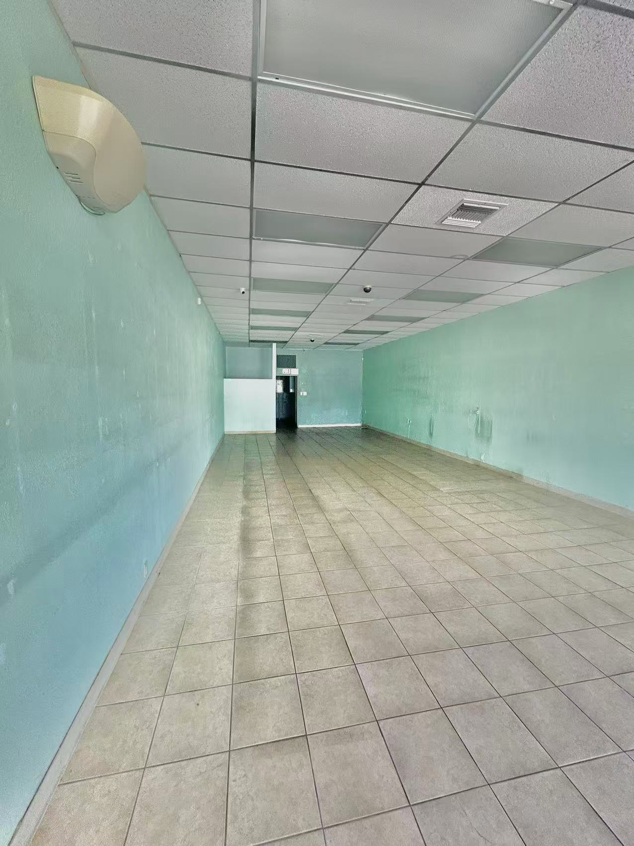 740 W Garvey Ave, Monterey Park, CA à louer Photo de l’immeuble– Image 1 sur 4