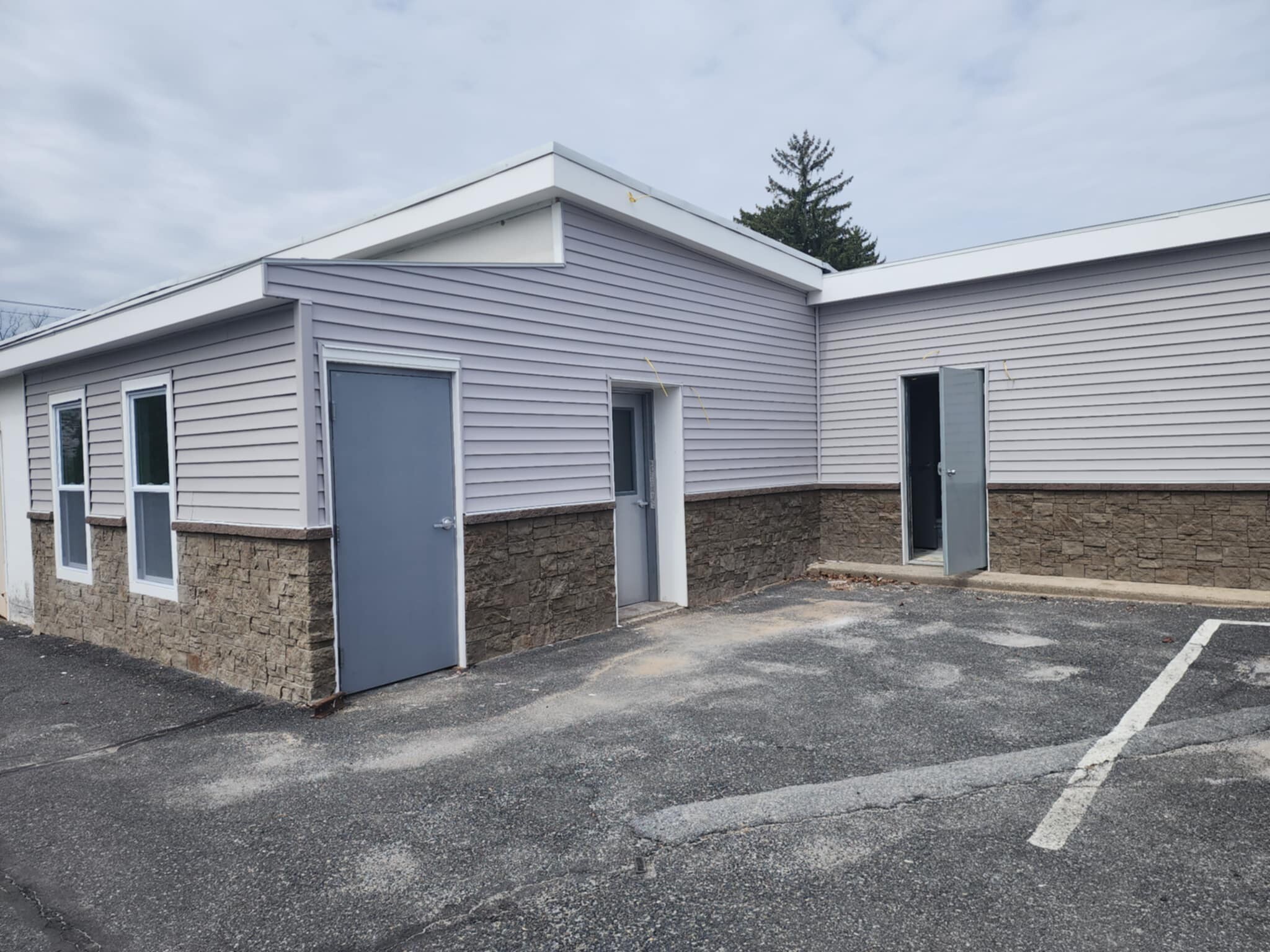 1131 Trexlertown Rd, Trexlertown, PA à louer Photo de l’immeuble– Image 1 sur 9