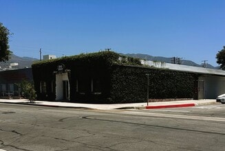 924-926 S Primrose Ave, Monrovia, CA à louer Photo intérieure– Image 1 sur 1