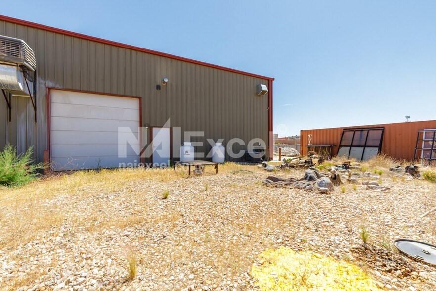 1326 S 1900 E, Washington, UT à louer - Photo de l’immeuble – Image 2 sur 7
