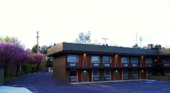 11 Main St, Klamath Falls, OR à vendre - Photo principale – Image 1 sur 1