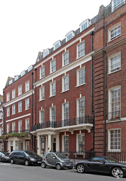 49 Grosvenor St, Londres à louer - Photo de l’immeuble – Image 2 sur 2