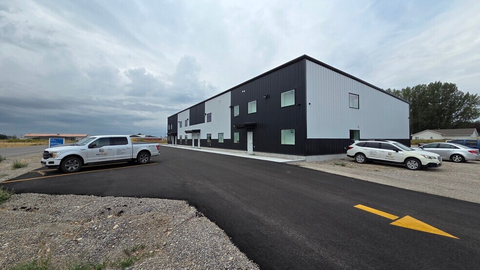 35 Landmark Ln, Rigby, ID à louer - Photo de l’immeuble – Image 3 sur 12