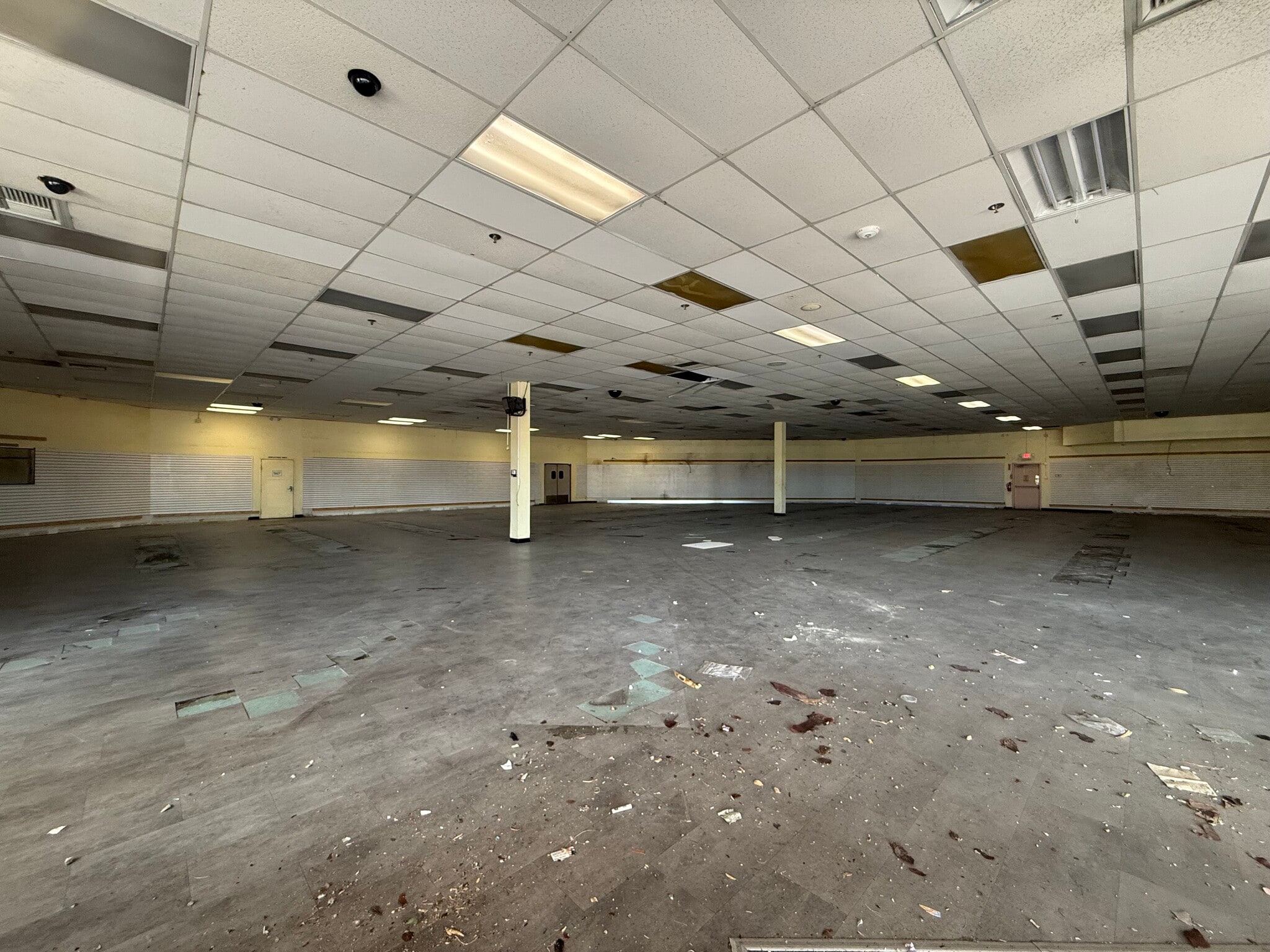 1720-1868 E Charleston Blvd, Las Vegas, NV à louer Photo intérieure– Image 1 sur 1