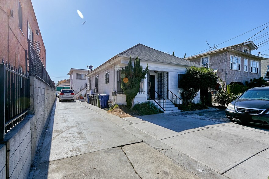 1225 S Normandie Ave, Los Angeles, CA à vendre - Photo de l’immeuble – Image 3 sur 17