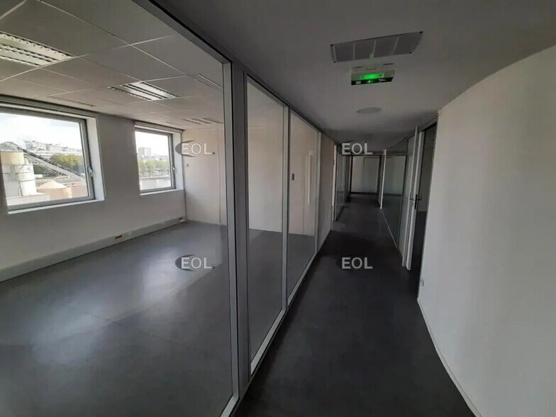 Bureau dans Ivry-sur-Seine à louer - Photo intérieure – Image 3 sur 5