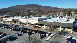 Plus de détails pour 45-69 Veterans Memorial Dr, North Adams, MA - Local commercial à louer
