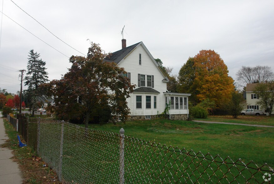 1124 Main St, Haverhill, MA à louer - Photo de l’immeuble – Image 3 sur 15