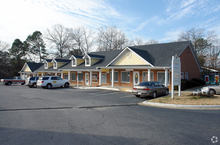 148-154 Valley Hill Rd SW, Riverdale, GA à louer - Photo de l’immeuble – Image 1 sur 9
