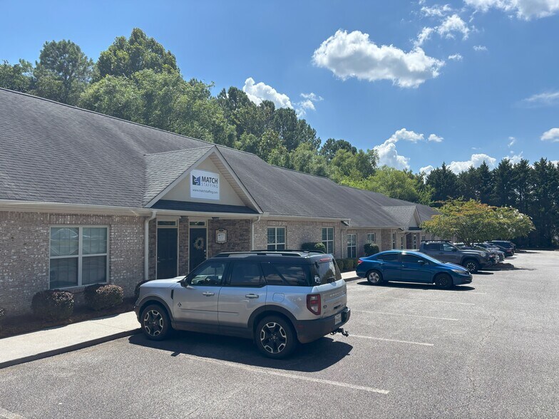20 Pointe North Dr, Cartersville, GA à vendre - Photo de l’immeuble – Image 3 sur 13