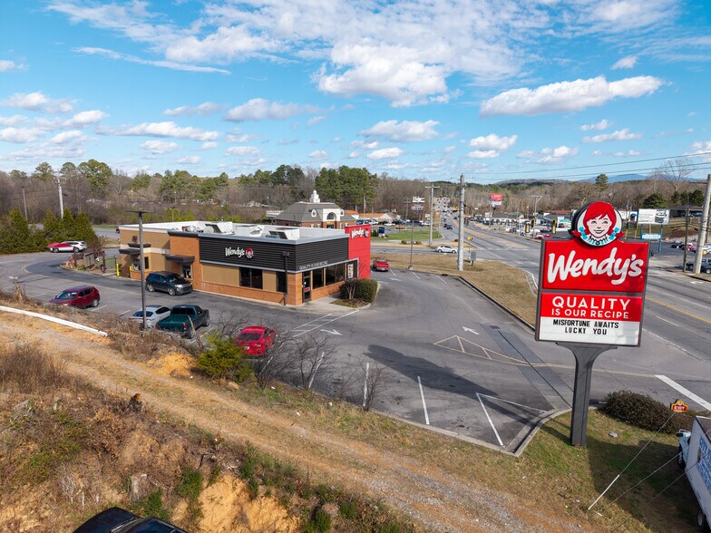 2600 Martin Luther King Jr Blvd, Dalton, GA à vendre - Photo de l’immeuble – Image 3 sur 5