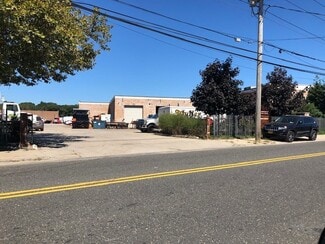 Plus de détails pour 915 Long Island Ave, Deer Park, NY - Industriel/Logistique à louer