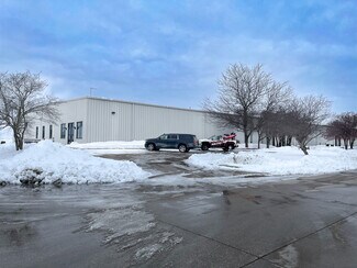 Plus de détails pour 107 Industrial Park Rd, Story City, IA - Industriel/Logistique à vendre