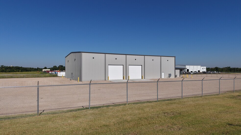 3465 Allan Industrial Dr, El Reno, OK à louer - Photo de l’immeuble – Image 2 sur 7