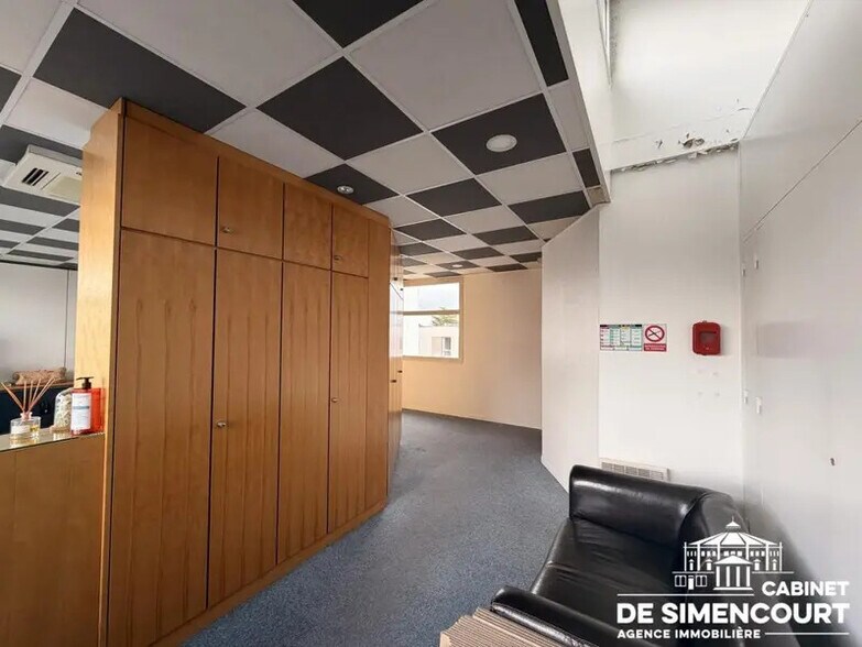 Bureau dans Amiens à louer - Photo intérieure – Image 3 sur 5