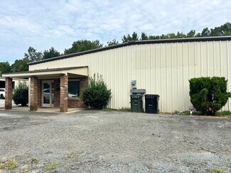 Plus de détails pour 200 Pedro St, Monroe, NC - Local d'activités à louer