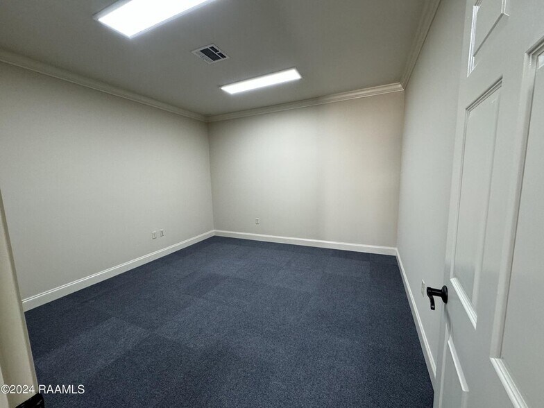 103 Tas St, Scott, LA à louer - Photo de l’immeuble – Image 3 sur 6