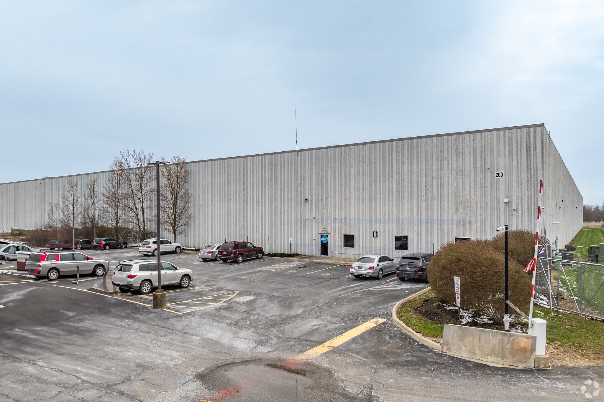 200 Arrowhead Blvd, Hebron, OH à louer Photo principale– Image 1 sur 7