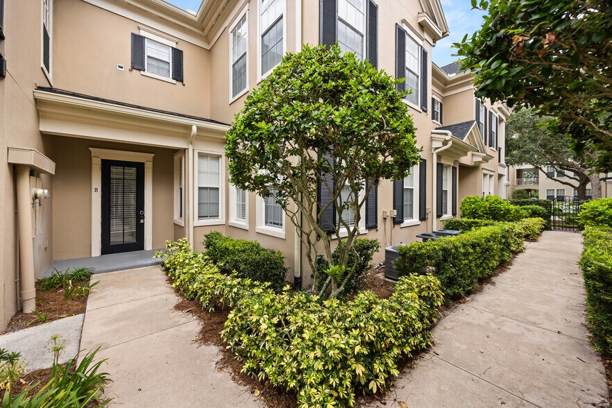 1316 Lake Baldwin Ln, Orlando, FL à vendre - Photo de l’immeuble – Image 3 sur 84