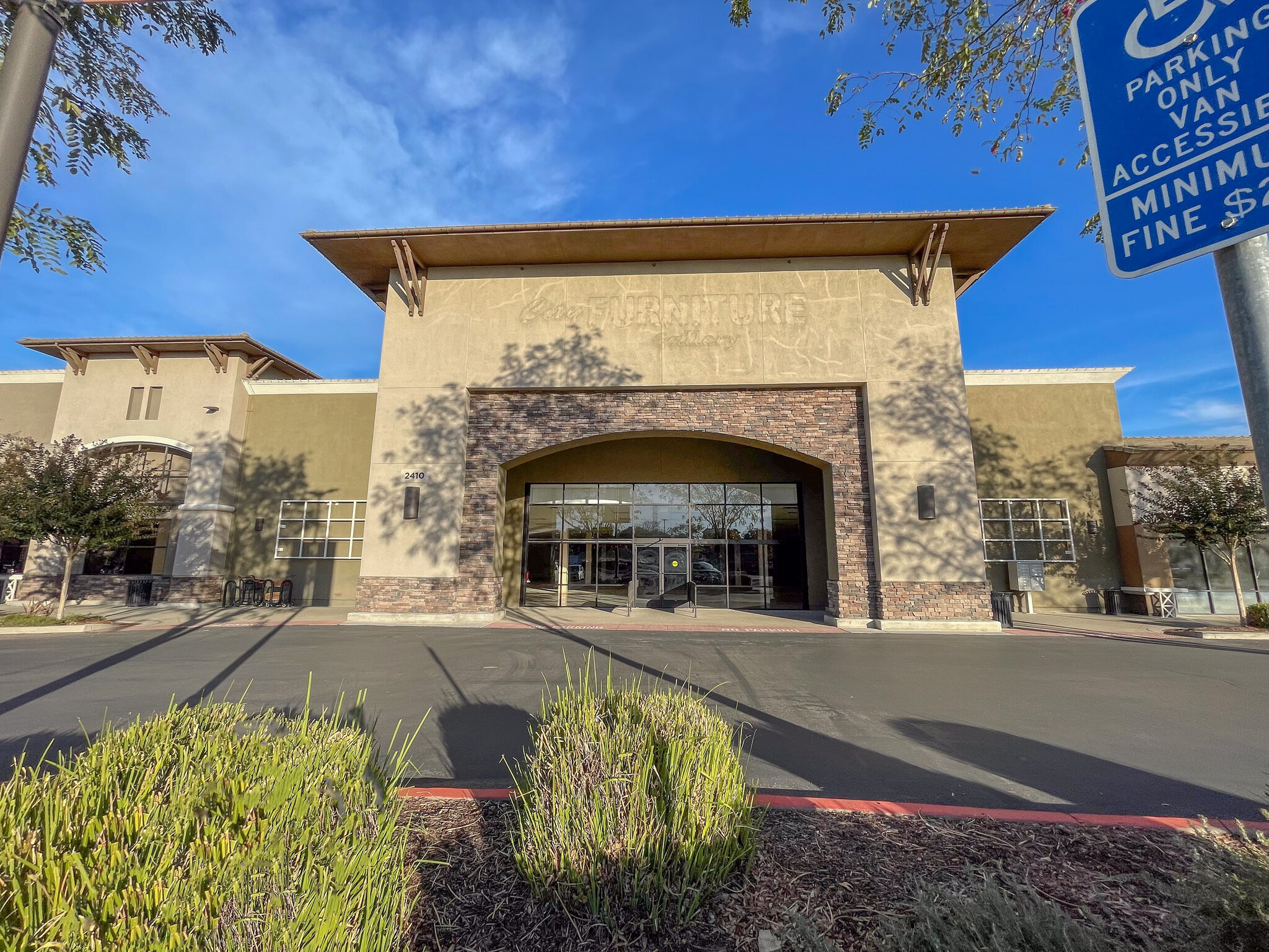 2300-2540 Sand Creek Rd, Brentwood, CA à louer Photo de l’immeuble– Image 1 sur 19